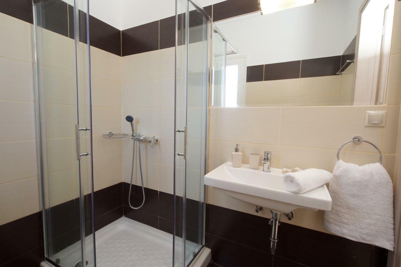 Rose Maisonette Razáta Dış mekan fotoğraf